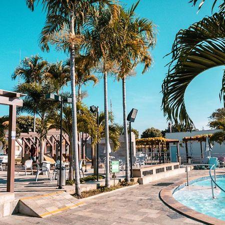 Cd Diroma Resort Caldas Novas Exteriör bild