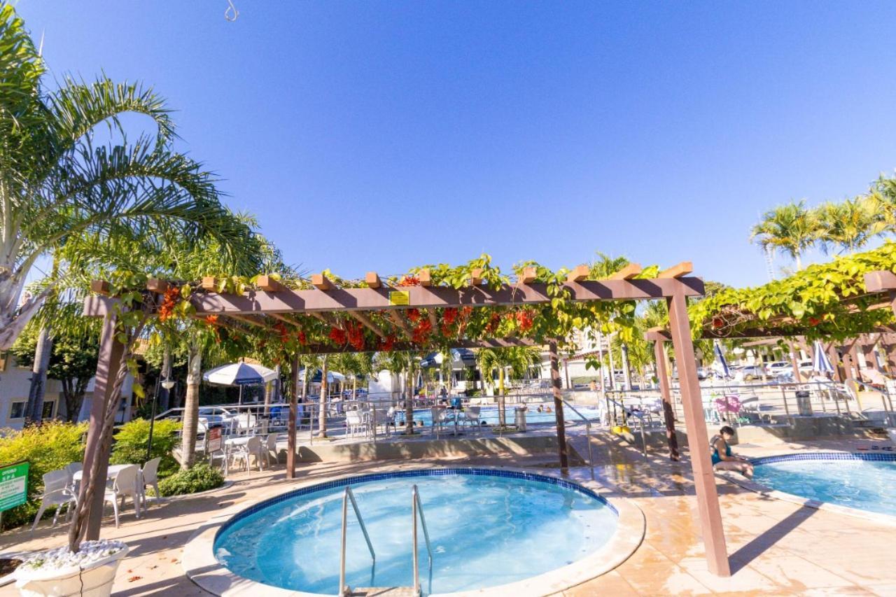 Cd Diroma Resort Caldas Novas Exteriör bild
