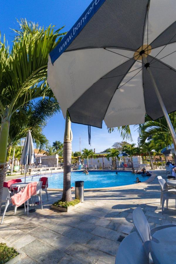 Cd Diroma Resort Caldas Novas Exteriör bild