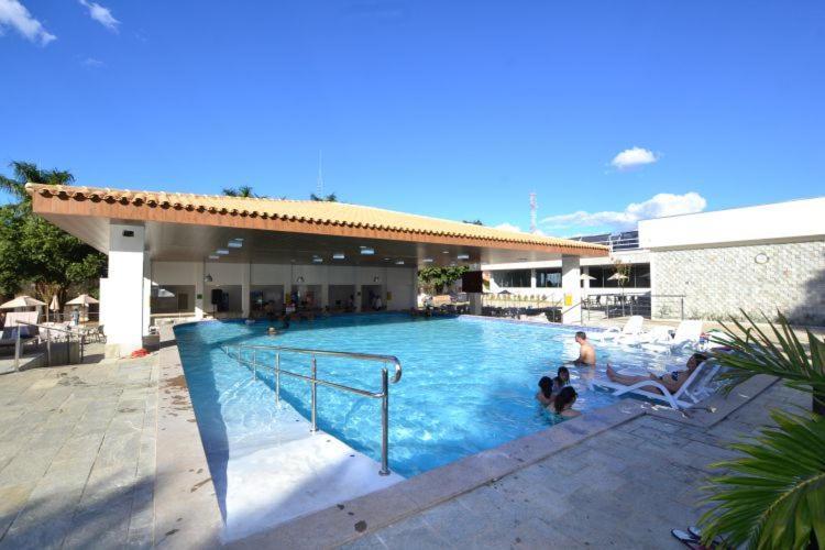 Cd Diroma Resort Caldas Novas Exteriör bild